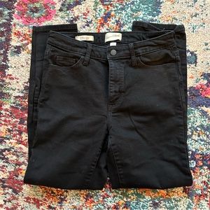 ⭐️3 for $30⭐️ Universal Thread Slim Straight Black Jeans | Size 6/28